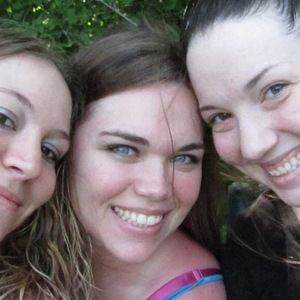 Meet your Posher, Katronia